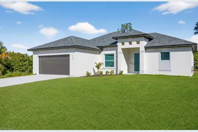 370 Butler Ave S, Lehigh Acres, FL 33974 - Photo 3