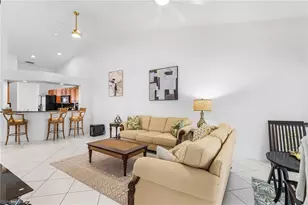 760 Wiggins Lake Dr, Naples, FL 34110 - Photo 19