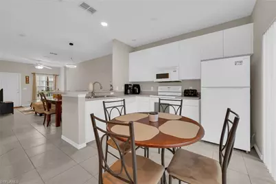 3280 Lindsey Ln #5, Naples, FL 34109 - Photo 5