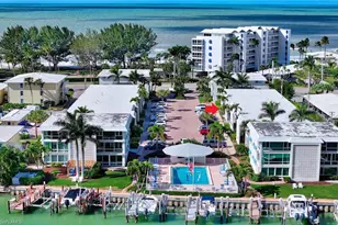 2100 Gulf Shore Blvd N, Naples, FL 34102 - Photo 1