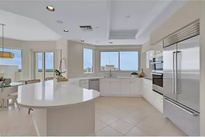 7117 Pelican Bay Blvd #16, Naples, FL 34108 - Photo 11