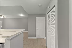 4109 Bellasol Cir, Fort Myers, FL 33916 - Photo 7