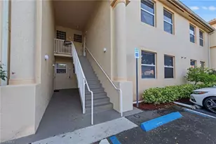 4109 Bellasol Cir, Fort Myers, FL 33916 - Photo 5