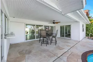 1250 Tuna Ct, Naples, FL 34102 - Photo 27