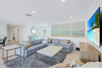 1250 Tuna Ct, Naples, FL 34102 - Photo 5