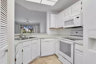 9851 Costa Mesa Ln, Bonita Springs, FL 34135 - Photo 3