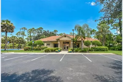 357 Robin Hood Cir #202, Naples, FL 34104 - Photo 23