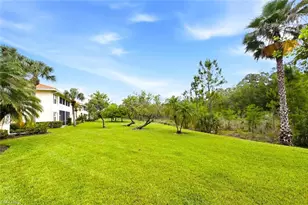 357 Robin Hood Cir, Naples, FL 34104 - Photo 21