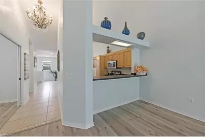 357 Robin Hood Cir #202, Naples, FL 34104 - Photo 13