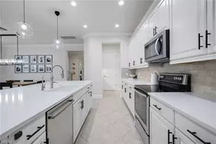 4118 Raffia Dr, Naples, FL 34119 - Photo 9