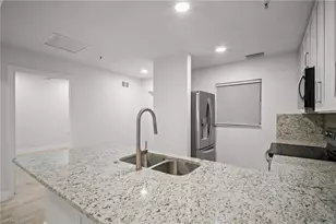 4450 Botanical Pl Cir, Naples, FL 34112 - Photo 5