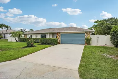 26925 Piva Ct, Bonita Springs, FL 34135 - Photo 3