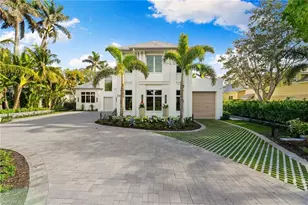 3455 Gin Ln, Naples, FL 34102 - Photo 37
