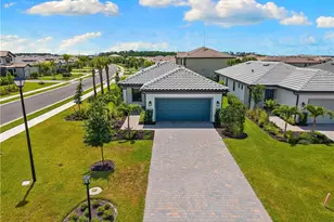 20549 Pebble Gln Dr, Estero, FL 33928 - Photo 37