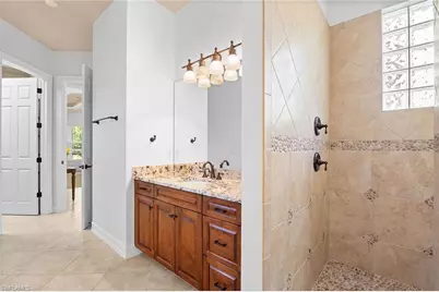 61 Constitution Dr, Naples, FL 34112 - Photo 27