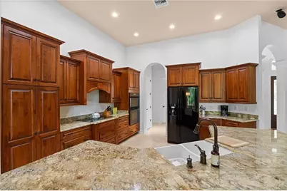 61 Constitution Dr, Naples, FL 34112 - Photo 21
