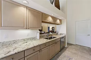 27038 Oakwood Lake Dr, Bonita Springs, FL 34134 - Photo 11