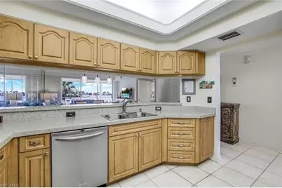 9380 Gulf Shore Dr #102, Naples, FL 34108 - Photo 7