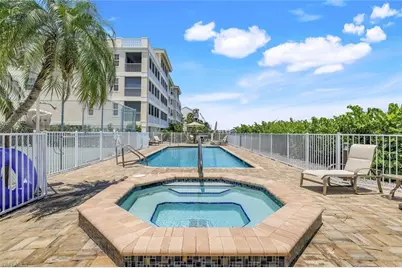 9380 Gulf Shore Dr #102, Naples, FL 34108 - Photo 17