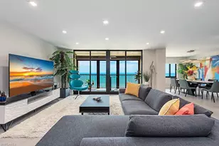 10951 Gulf Shore Dr, Naples, FL 34108 - Photo 5