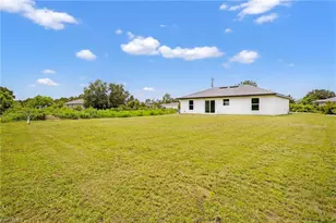 569 Aspen Ave S, Lehigh Acres, FL 33974 - Photo 17