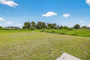569 Aspen Ave S, Lehigh Acres, FL 33974 - Photo 19