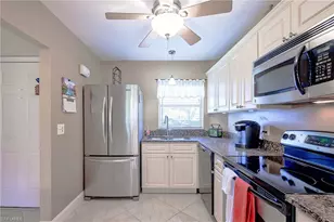 201 Quail Forest Blvd, Naples, FL 34105 - Photo 5