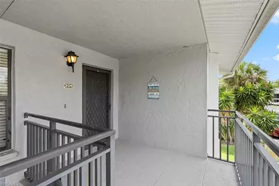 1208 Commonwealth Cir #J 206, Naples, FL 34116 - Photo 3