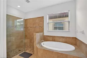 16380 Aberdeen Wy, Naples, FL 34110 - Photo 17