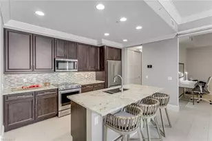 1030 3rd Ave S, Naples, FL 34102 - Photo 5