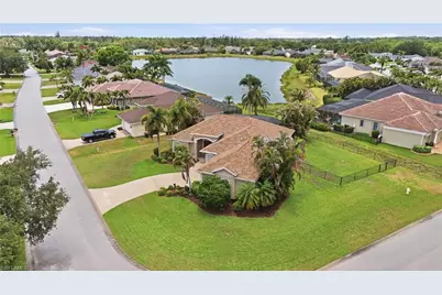 15358 Briarcrest Cir, Fort Myers, FL 33912 - Photo 33