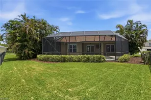 15358 Briarcrest Cir, Fort Myers, FL 33912 - Photo 31