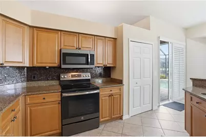 15358 Briarcrest Cir, Fort Myers, FL 33912 - Photo 3