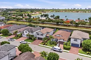 7195 Wilton Dr, Naples, FL 34109 - Photo 47