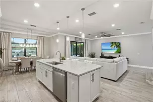 7195 Wilton Dr, Naples, FL 34109 - Photo 13