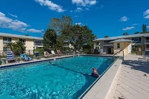 195 Peppermint Ln W, Naples, FL 34112 - Photo 25