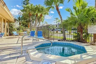 219 Fox Glen Dr, Naples, FL 34104 - Photo 19