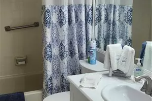 219 Fox Glen Dr, Naples, FL 34104 - Photo 17