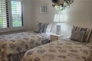 219 Fox Glen Dr, Naples, FL 34104 - Photo 15