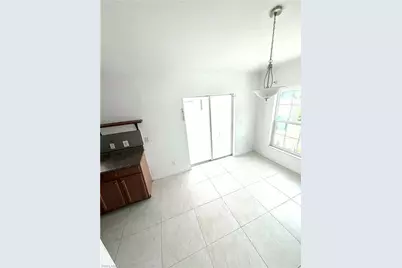 3586 Seagrape Ave, Naples, FL 34104 - Photo 13