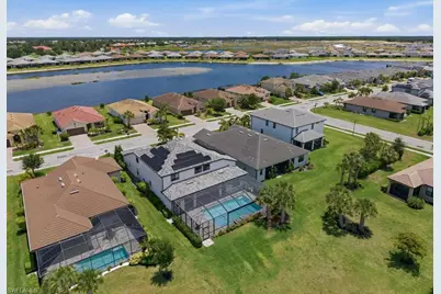 4010 E Hampton Cir, Alva, FL 33920 - Photo 39