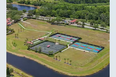 4010 E Hampton Cir, Alva, FL 33920 - Photo 43