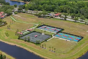 4010 E Hampton Cir, Alva, FL 33920 - Photo 43