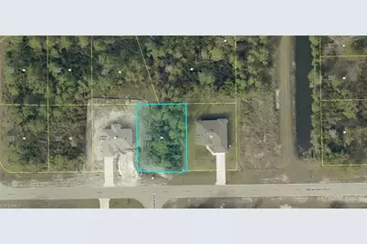 1053 Milwaukee Blvd, Lehigh Acres, FL 33974 - Photo 1