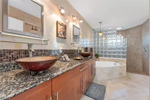 929 Marble Dr, Naples, FL 34104 - Photo 9