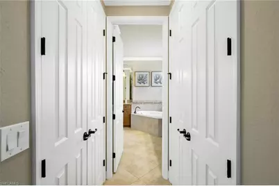 28522 Westmeath Ct, Bonita Springs, FL 34135 - Photo 17