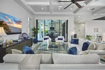 803 Shadow Lake Ln, Naples, FL 34108 - Photo 3