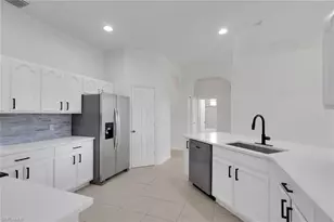 3665 24th Ave SE, Naples, FL 34117 - Photo 15