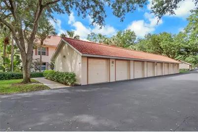 241 Robin Hood Cir #202, Naples, FL 34104 - Photo 27