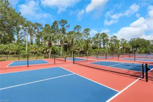 241 Robin Hood Cir, Naples, FL 34104 - Photo 29